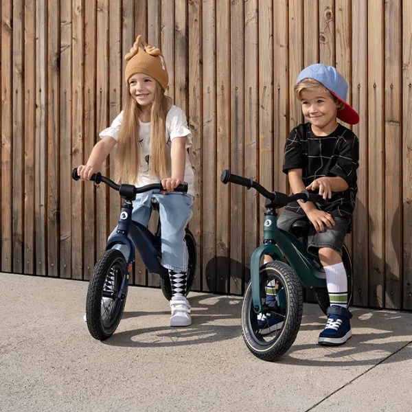 Bicicletă fără pedale Lionelo Bart Air Sporty 12" 12" Aliaj de magneziu/ Green Forest photo 6 Bicicletă fără pedale Lionelo Bart Air Sporty 12" 12" Aliaj de magneziu/ Green Forest photo 6
