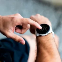 Умные часы Garmin Forerunner 255S Music 1.1"/ 010-02641-33/ Whitestone Белый photo 7
