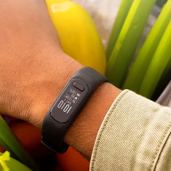 Garmin Vivosmart 5  0.73" / Черный photo 6