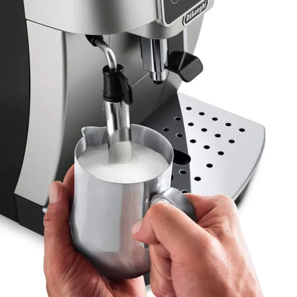 Кофемашина DeLonghi ECAM220.31SB Полуавтоматическая / 1.8 л / Серебряный photo 5