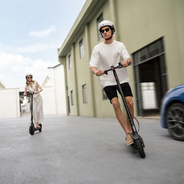 Электрический самокат Xiaomi Mi 4 Pro 700 W/ Черный photo 9 Электрический самокат Xiaomi Mi 4 Pro 700 W/ Черный photo 9