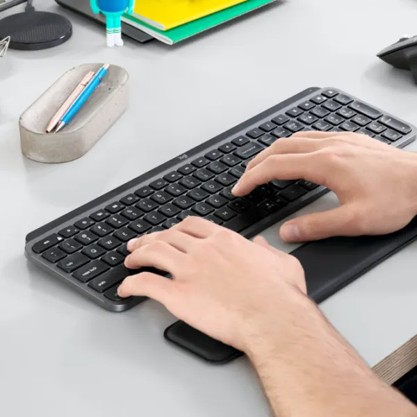 Клавиатура Logitech MX Keys Plus Беспроводные + Проводные/ Черный photo 7