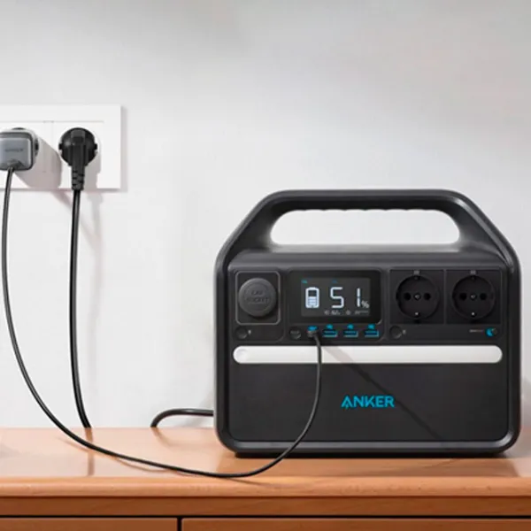 Centrală electrică portabilă Anker 535 LiFePO4 592 Wh / Black photo 4