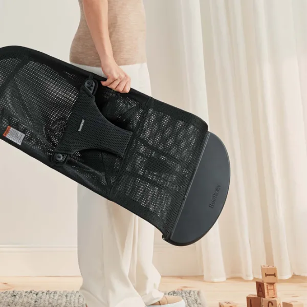 Leagăn pentru bebeluși BabyBjorn Bliss Mesh (482-006) 13 kg/ Black photo 2 Leagăn pentru bebeluși BabyBjorn Bliss Mesh (482-006) 13 kg/ Black photo 2