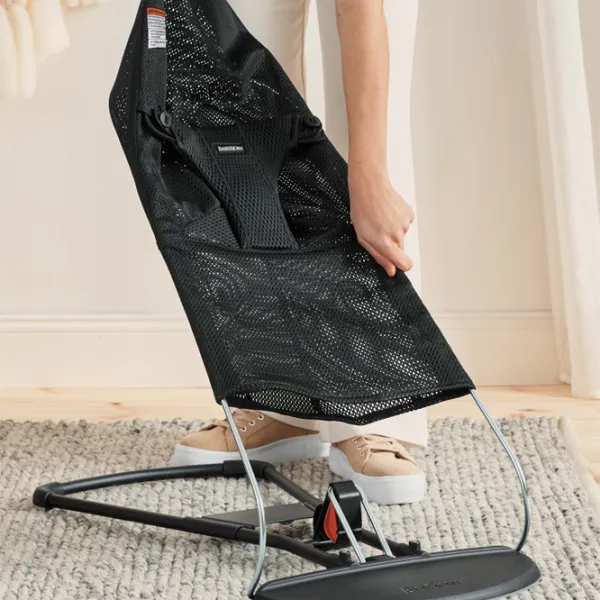 Leagăn pentru bebeluși BabyBjorn Bliss Mesh (482-006) 13 kg/ Black photo 3 Leagăn pentru bebeluși BabyBjorn Bliss Mesh (482-006) 13 kg/ Black photo 3
