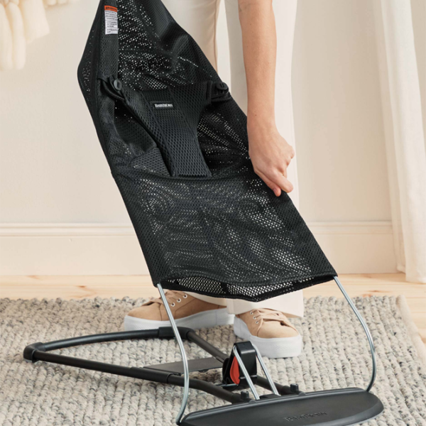 Leagăn pentru bebeluși BabyBjorn Bliss Mesh (482-006) 13 kg/ Black photo 3 Leagăn pentru bebeluși BabyBjorn Bliss Mesh (482-006) 13 kg/ Black photo 3