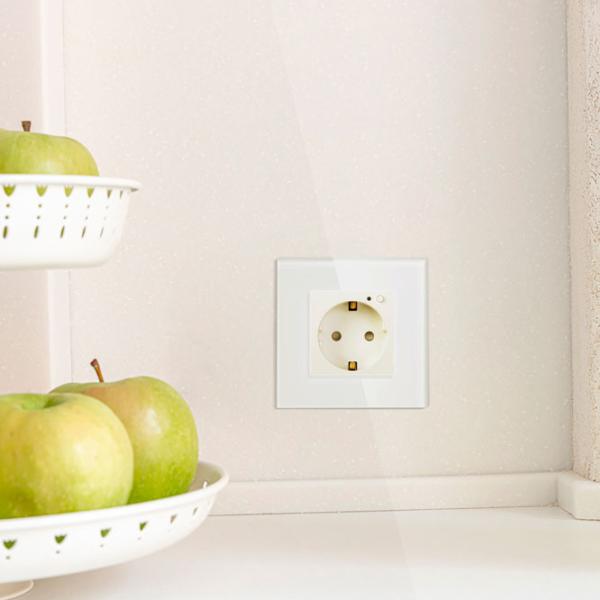 Smart priza Hiper IoT Outlet W01 White photo 4