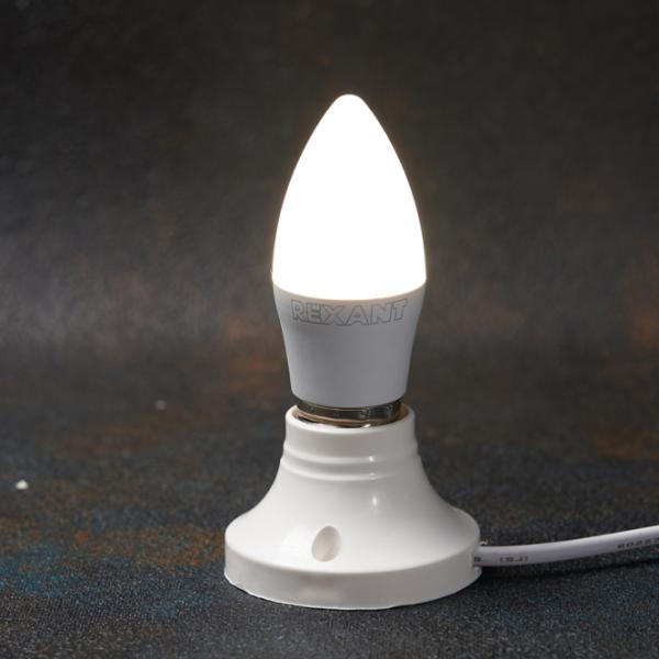 Лампочка светодиодная Rexant C37 604-026 E27/ 9.5 Вт/ 4000 K/ 903лм/ White photo 4 Лампочка светодиодная Rexant C37 604-026 E27/ 9.5 Вт/ 4000 K/ 903лм/ White photo 4