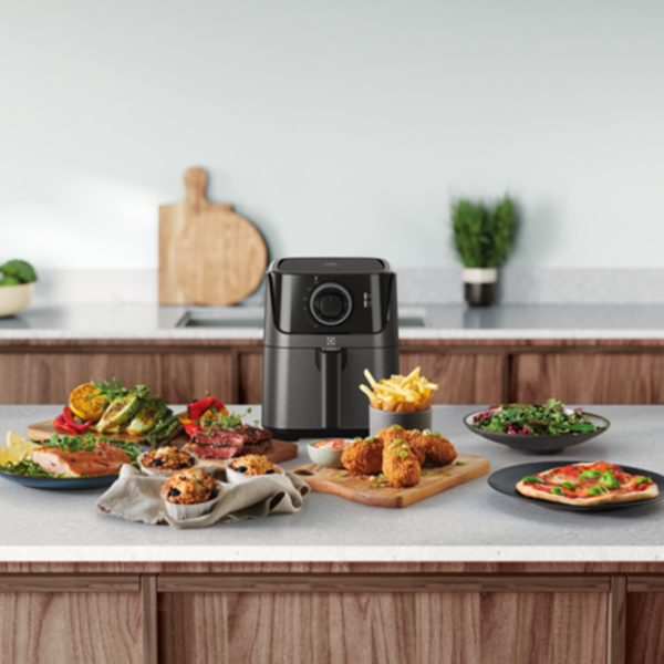 Friteuză-cuptor Electrolux E5AF1-4GB 1350 W / Black photo 6