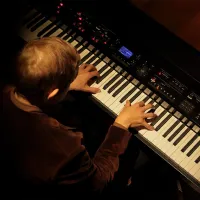 Цифровой пиан Kawai MP11SE Акустический / 88 клавиш / Split / Черный photo 5