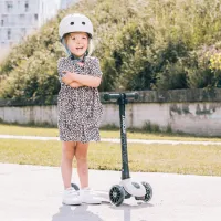 Trotinetă pentru copii cu trei roți Scoot and Ride Highway Kick 3 Led (96357) 50 kg/ Pink photo 4
