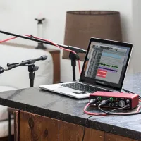 Interfață audio Focusrite Scarlett 2i2 3rd Gen Studio 192 kHz/ 20 Hz - 20 kHz/ Red photo 8