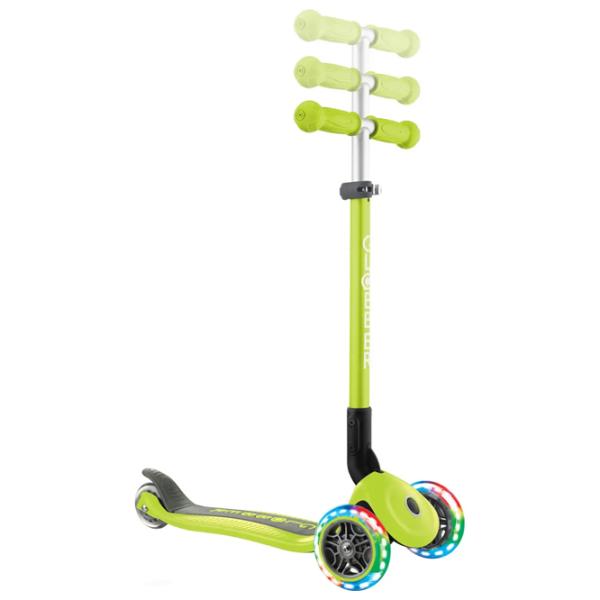 Trotinetă pentru copii cu trei roți Globber Primo Foldable Lights (7239-002) 50 kg/ Green photo 4 Trotinetă pentru copii cu trei roți Globber Primo Foldable Lights (7239-002) 50 kg/ Green photo 4