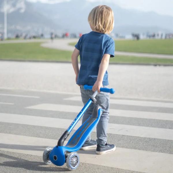 Trotinetă pentru copii cu trei roți Globber Primo Foldable Lights (7239-003) 50 kg/ Mint photo 5 Trotinetă pentru copii cu trei roți Globber Primo Foldable Lights (7239-003) 50 kg/ Mint photo 5