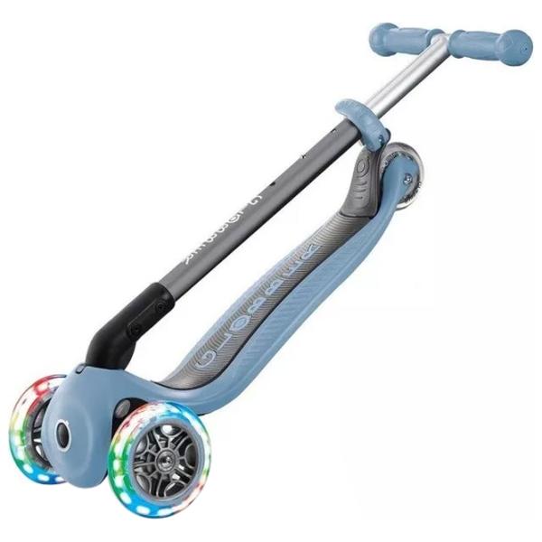 Trotinetă pentru copii cu trei roți Globber Primo Foldable Lights (7239-001) 50 kg/ Blue photo 3 Trotinetă pentru copii cu trei roți Globber Primo Foldable Lights (7239-001) 50 kg/ Blue photo 3