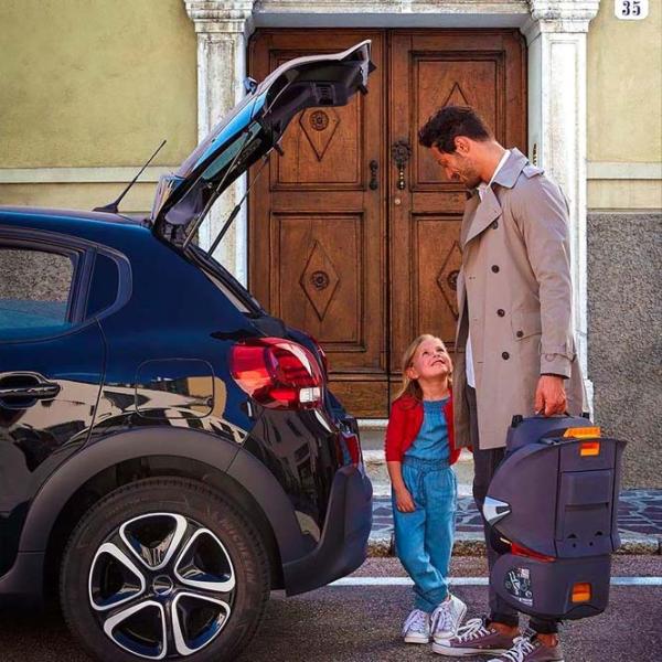 Детское автокресло Chicco Fold&Go I-Size (7183-001) 3 года - 12 лет/ 36 кг/ Серый photo 7 Детское автокресло Chicco Fold&Go I-Size (7183-001) 3 года - 12 лет/ 36 кг/ Серый photo 7