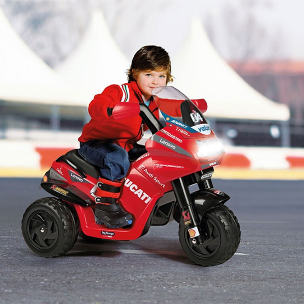 Детский мотоцикл Peg Perego Ducati Desmosedici Evo 25 кг / 2+ / 4 км/ч / Красный photo 8