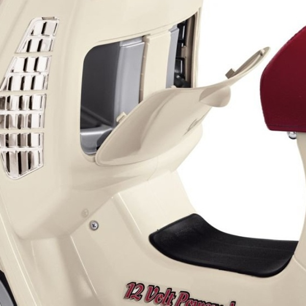 Детский мотоцикл Peg Perego Vespa 30 кг/ 3+/ 5 км/ ч/ Бежевый photo 5