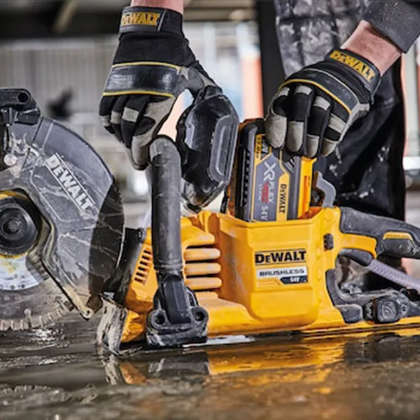 Acumulator pentru instrumente Dewalt DCB182 Li-Ion/ 4 Ah/ 18 V photo 5