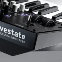Цифровой синтезатор Korg Wavestate Synth 37 клавиш/ 64 голоса/ Пластик/ Черный photo 6