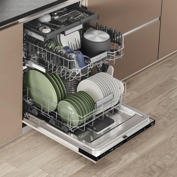 Mașină de spălat vase Hotpoint-Ariston HM7 42 L Full size/ Black photo 4