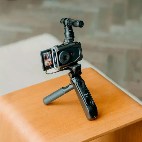 Cameră foto Canon PS V10 Kit CMOS/ Black photo 12 Cameră foto Canon PS V10 Kit CMOS/ Black photo 12