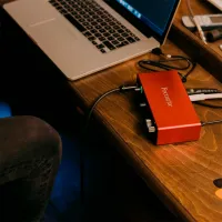 Interfață audio Focusrite Scarlett 4i4 3rd Gen 192 kHz/ 20 Hz - 20 kHz/ Red photo 6