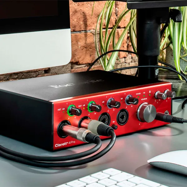 Аудио интерфейс Focusrite Clarett+ 4Pre 192 кГц/ 20 Гц - 20 кГц/ Красный photo 6