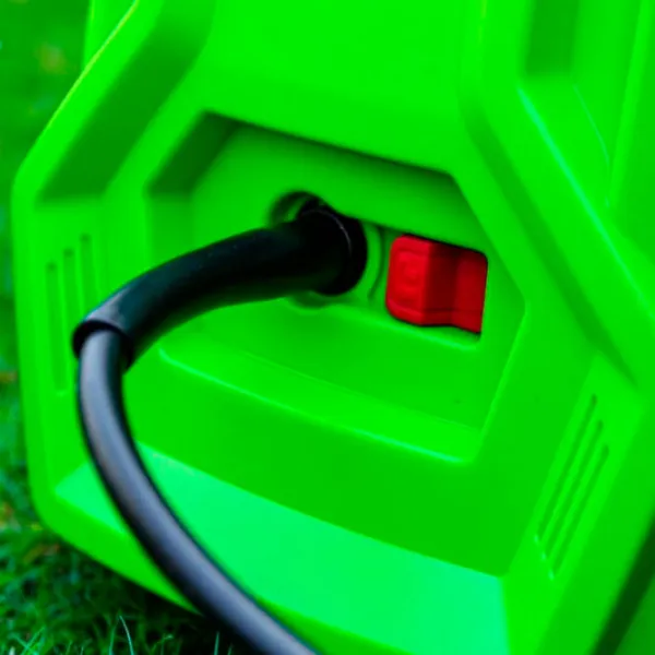 Maşină de curăţat cu presiune Verto 52G402 1600 W/ Green photo 10 Maşină de curăţat cu presiune Verto 52G402 1600 W/ Green photo 10