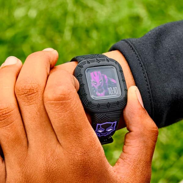 Ceas pentru copii Garmin Vivofit Jr.3 Marvel Black Panther special edition 0.56"/ Black photo 9