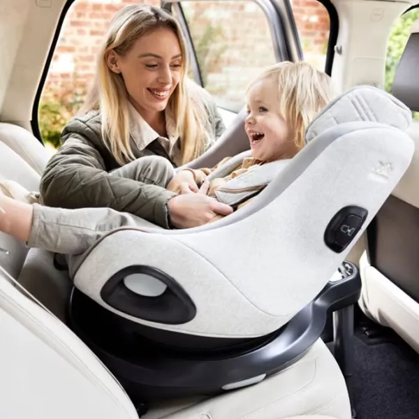 Детское автокресло Joie i-Harbour Signature (C2104AAOYS000) 0 месяцев - 7 лет/ 18 кг/ Серый photo 10 Детское автокресло Joie i-Harbour Signature (C2104AAOYS000) 0 месяцев - 7 лет/ 18 кг/ Серый photo 10