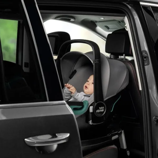 Scaun auto Britax-Römer Baby-Safe iSense  0 luni - 3 ani / 13 kg / Gray photo 4 Scaun auto Britax-Römer Baby-Safe iSense  0 luni - 3 ani / 13 kg / Gray photo 4