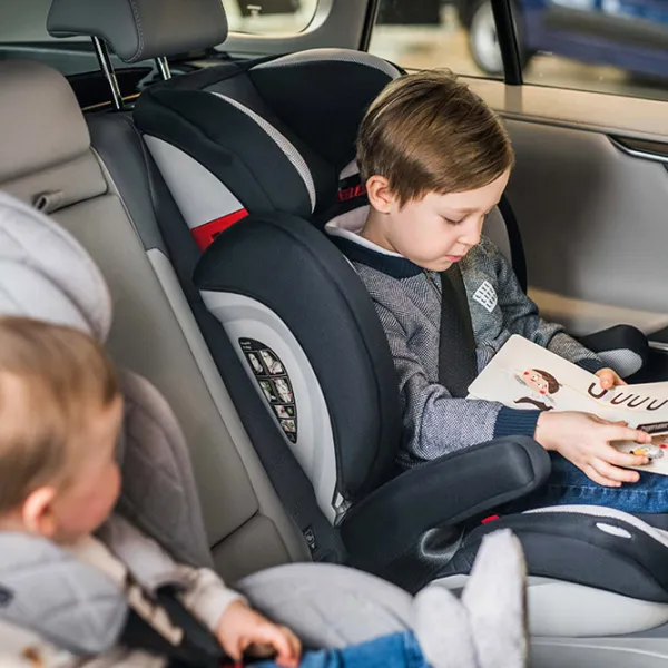 Детское автокресло MoMi Quick Fix (FOSA00004) 3 года - 10 лет/ 36 кг/ Серый photo 5