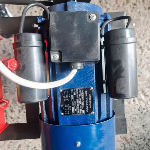 Aparat de mărunţit pentru furaje Sigma 400-24 3000 W photo 4