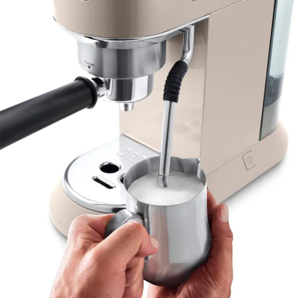 Cafetieră DeLonghi EC885.BG Manual (cu cupă)/ 1.1 l/ Beige photo 4