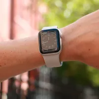 Ceas inteligent Apple Watch SE 2022 1.57"/ 40mm/ Starlight - Starlight/ MNT33 photo 7
