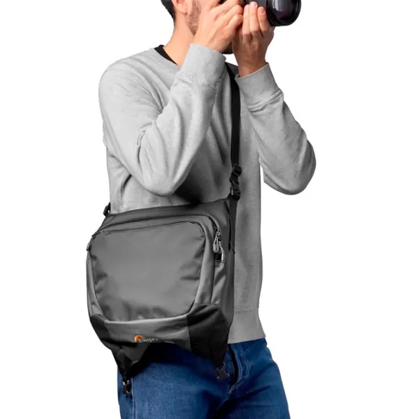 Рюкзак для фотоаппарата Lowepro Pro Trekker BP 550 AW II Нейлон, Полиэстер/ Серый photo 12 Рюкзак для фотоаппарата Lowepro Pro Trekker BP 550 AW II Нейлон, Полиэстер/ Серый photo 12
