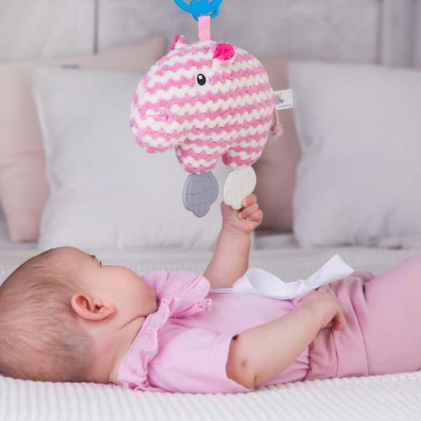Jucărie pentru pătuțuri și cărucioare BaliBazoo Knit Hippo 80427 0+/ Pink photo 7 Jucărie pentru pătuțuri și cărucioare BaliBazoo Knit Hippo 80427 0+/ Pink photo 7