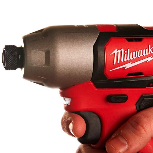 Гайковерт Milwaukee M12BID-0 Аккумулятор photo 4