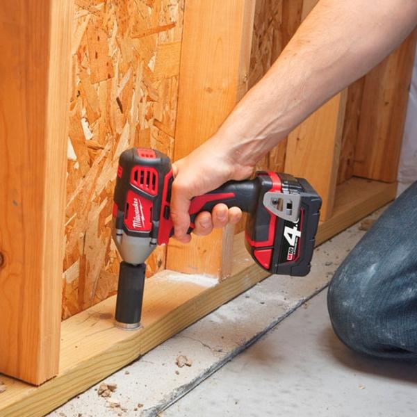 Mașina de înfiletat Milwaukee M18BIW12-0 Acumulator photo 4 Mașina de înfiletat Milwaukee M18BIW12-0 Acumulator photo 4