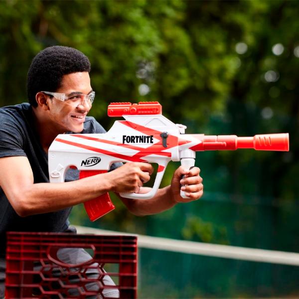 Pistol automat de jucărie Hasbro Nerf Fortnite B-AR F2344 8+/ Săgeți/ White photo 6 Pistol automat de jucărie Hasbro Nerf Fortnite B-AR F2344 8+/ Săgeți/ White photo 6