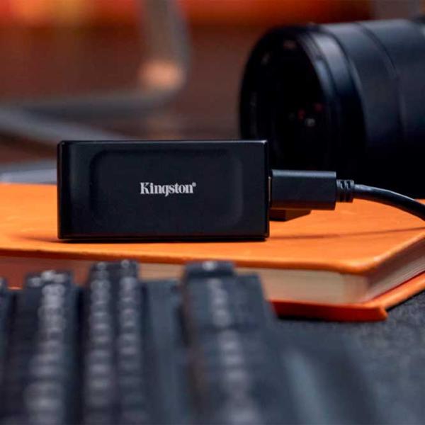 SSD Kingston XS1000 1 ТБ Черный photo 3
