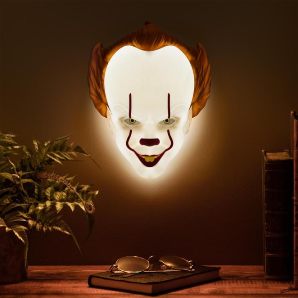 Lampă de masă Paladone Pennywise Mask White photo 3 Lampă de masă Paladone Pennywise Mask White photo 3