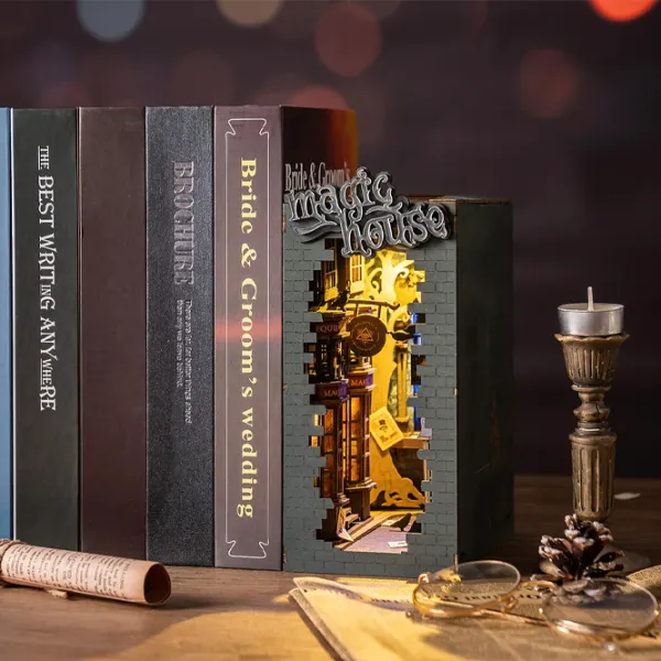 Puzzle 3D RoLife Magic House 14+/ Numărul de piese: 216 photo 3