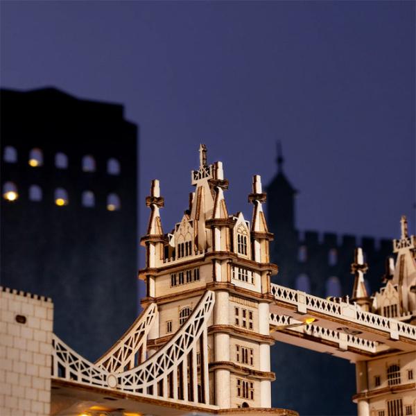 Puzzle 3D RoLife Tower Bridge 6+/ Numărul de piese: 113 photo 3