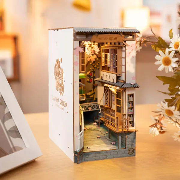 Puzzle 3D RoLife Sakura Densya 14+/ Numărul de piese: 340 photo 2