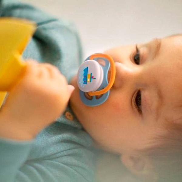 Suzetă cu tetina rotundă Philips Avent Ultra Air Happy SCF080/ 01 pentru băieți/ 0 luni - 6 luni/ Silicon/ Multicolor photo 2