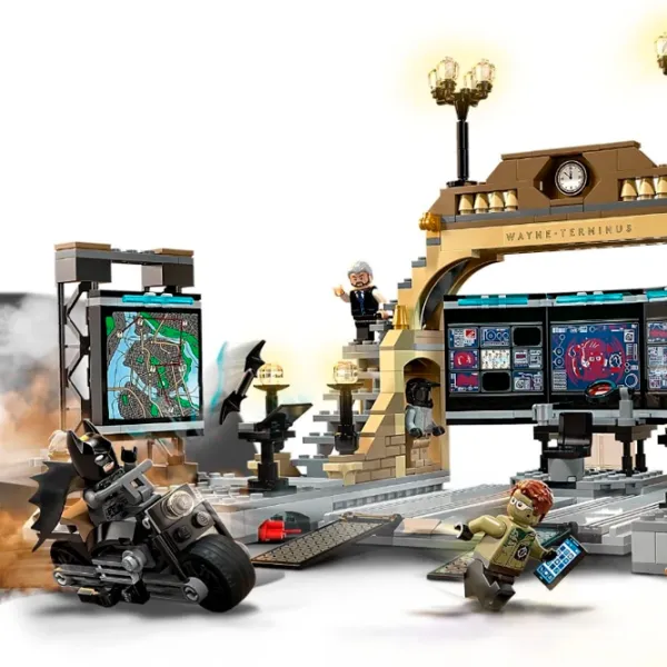 Constructor LEGO Batcave: The Riddler Face-off Scenă din film/ Multicolor photo 6