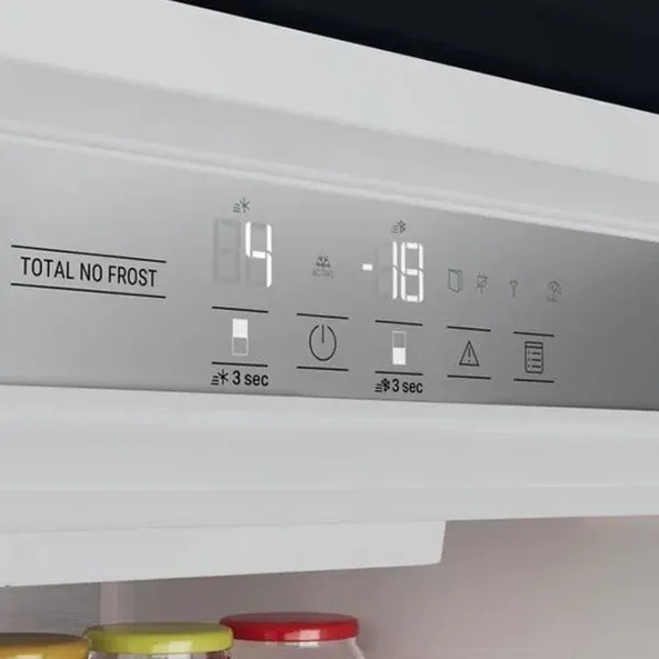Frigider Hotpoint-Ariston HAC20 T563 cu congelator jos 280 l / 193.5 cm / White photo 5