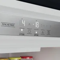 Frigider încorporabil Hotpoint-Ariston HAC20 T563 cu congelator jos 280 l / 193.5 cm / White photo 5